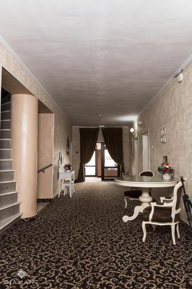 Pensiunea Diamant Ghimbav Exterior foto